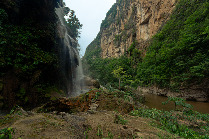 Clase de Excursionismo. El Aguacero Chiapas.